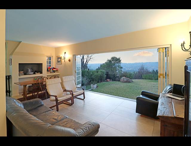 3 BEDROOM HOUSE FOR SALE IN KENSINGTON